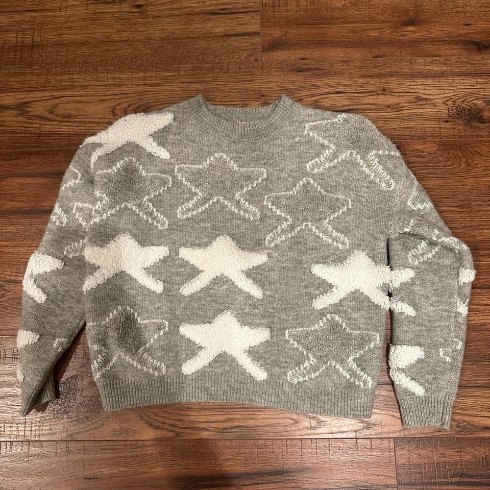 Star pattern sweater